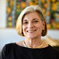 Diane Dostie