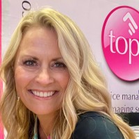 tops Software Employee Gretchen Hale's profile photo