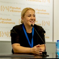 Ana Laura Calero Email