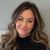 Amanda Pennington Email & Phone Number