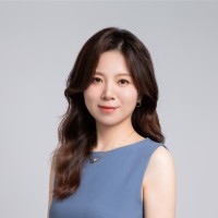 Zoe Chen Email