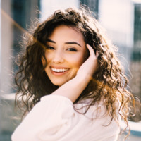 Cloe Martin Email & Phone Number