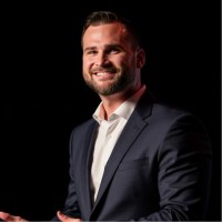 PeopleLoop Employee Brett Miller's profile photo