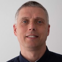 Lars Schönström Email