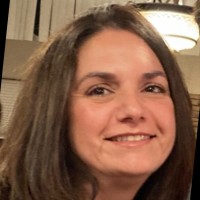 Beauty Quest Group Employee Lucy Vano's profile photo