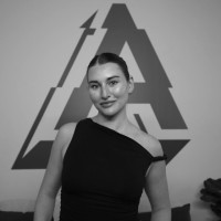 Fabulate Employee Elissa Branwhite's profile photo
