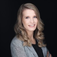 Ocean 6 Wealth Advisory Employee Stefanie Hoeck's profile photo