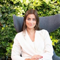Karoline Haarvik Email