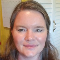 10ofThose Employee April Thomas's profile photo