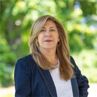 Douglas Elliman Real Estate Employee Pam Akin's profile photo