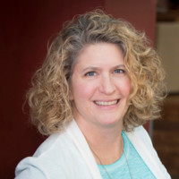 Organized Instincts Employee Renay Bedora's profile photo