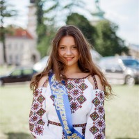 Khrystyna H. Email