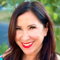 RomyRaves Employee Romy Schorr's profile photo
