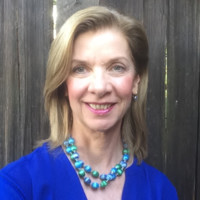 Help-Full Employee Jenny Gallagher's profile photo