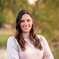 Anna Lyon Email & Phone Number