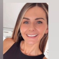 Vicky Sanders Email