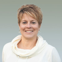 DeGraaf Interiors Employee Amy Winchel's profile photo