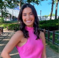 Olivia Pichigian Email