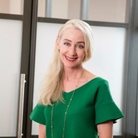 Paragon Films, Inc. Employee Julie Fry's profile photo