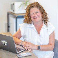 Berkshire Hathaway HomeServices Carolinas Realty Employee Kristen Dibble's profile photo