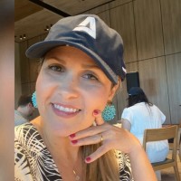 ALLOS Employee Suellen Duarte's profile photo
