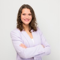 COSLINE Cosmetics GmbH Employee Leonie Luz's profile photo