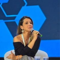 Leda Angelis Email