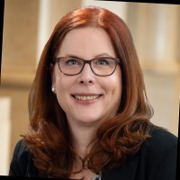 Beatrix Benz Email
