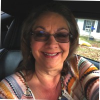 Traci Chavez Email & Phone Number