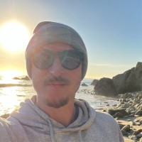 Jakob Schwander Email