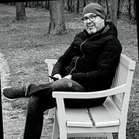 Holger John Email