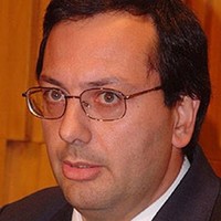 Universidad ORT Uruguay Employee Julio de Brun's profile photo