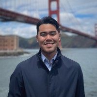 Leonardo Toyama Email