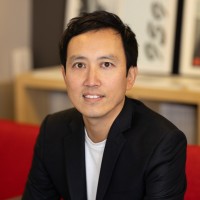 000 Media Employee Larry Lee's profile photo