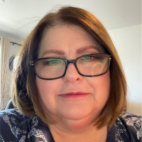 Shari van Wagner Email & Phone Number