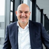 Mirko Schmidt Email