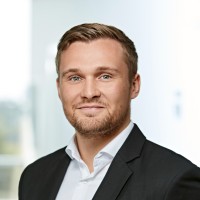 Nicklas Johnsson Email