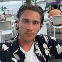 Jonathan Kravos Email