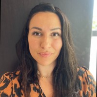 Naïma Qacha Email