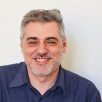 Javier Naveros Email