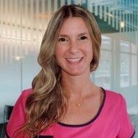 Momentum Employee Mariu Chozas's profile photo