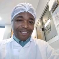 Pie in the Sky / Coimbra Bakery Employee Js Hamadi's profile photo