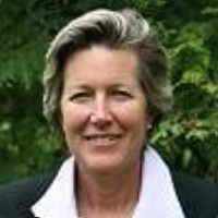 Pam Lungmus Email & Phone Number
