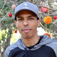 Julian Singer Email & Phone Number