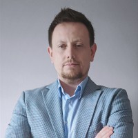 Adrian Pawłowski Email
