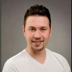 Onur Usta Email