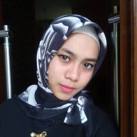Cloud Kitchen Employee Esti Aprilliana's profile photo