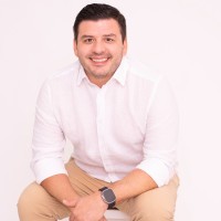 Mauricio Solis Email