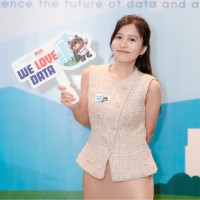 Salesforce Employee Mai van's profile photo