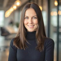 Lender Toolkit Employee Suzanne Ross's profile photo